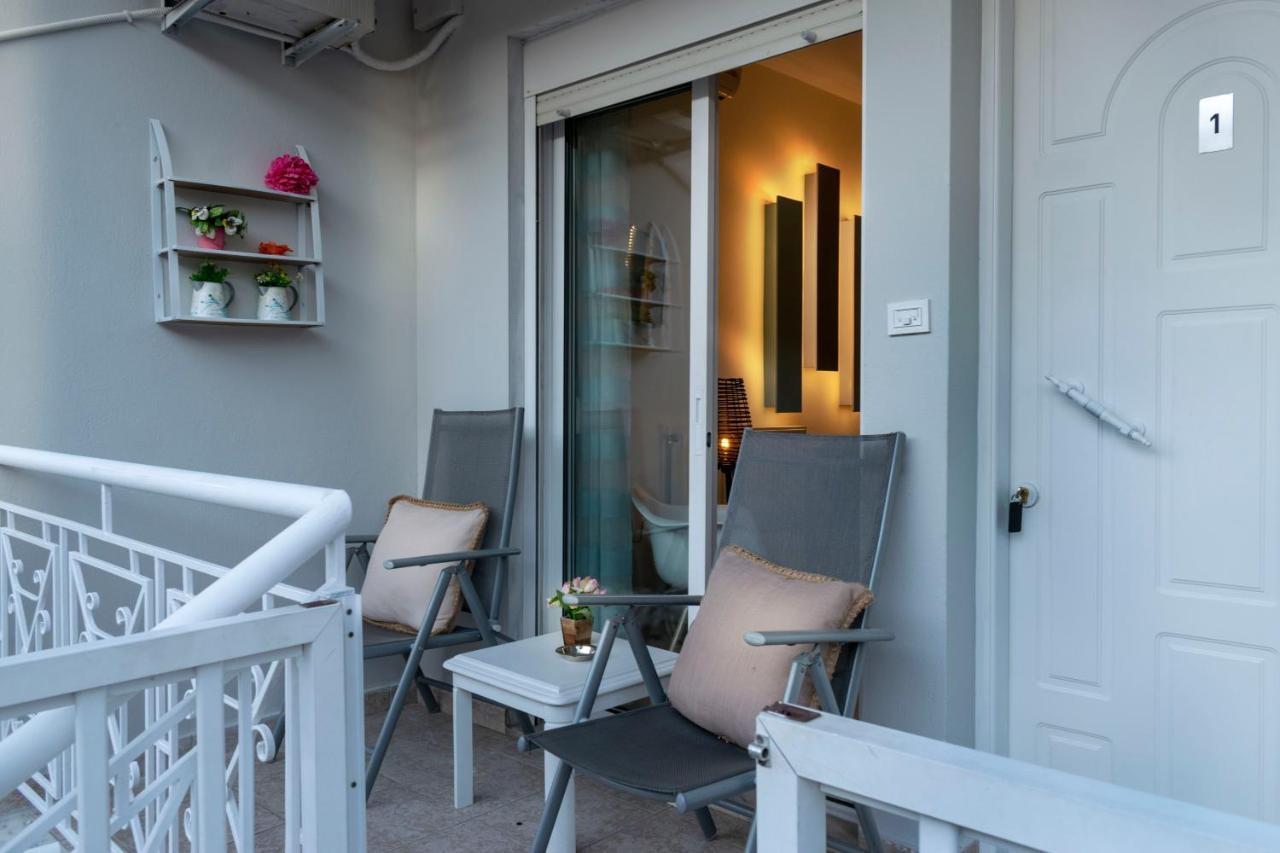 Family Inn Apartments&Suites Neos Marmaras Buitenkant foto