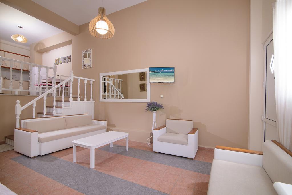 Family Inn Apartments&Suites Neos Marmaras Buitenkant foto