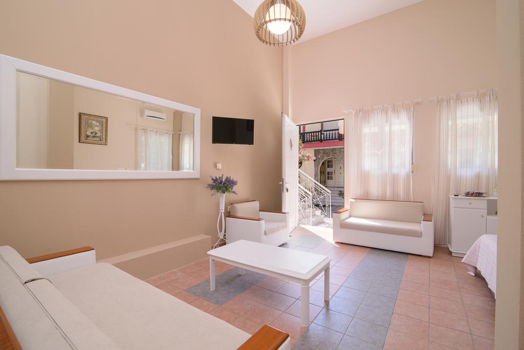 Family Inn Apartments&Suites Neos Marmaras Buitenkant foto
